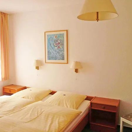 Haus Seeschwalbe Ferienwohnungen Goehren  Room photo