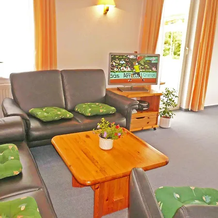 Haus Seeschwalbe Ferienwohnungen Goehren  Room photo