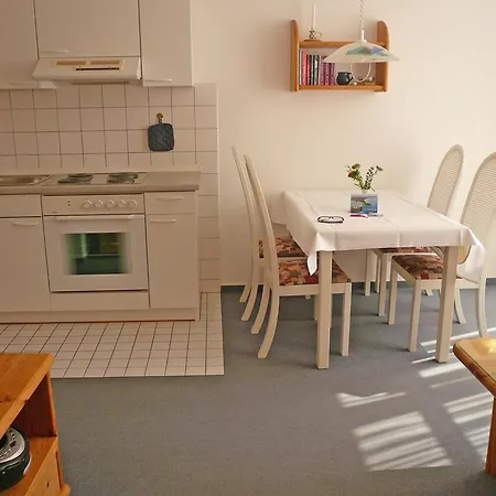 Haus Seeschwalbe Ferienwohnungen Goehren  Room photo